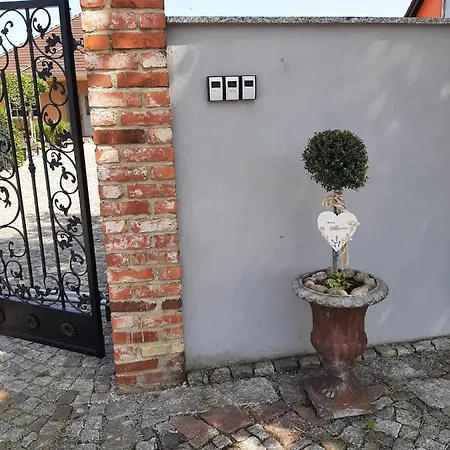 Landliebe, Ferienhaus, 3 Schlafzimmer Mit Sauna Und Outdoor Whirlpool *