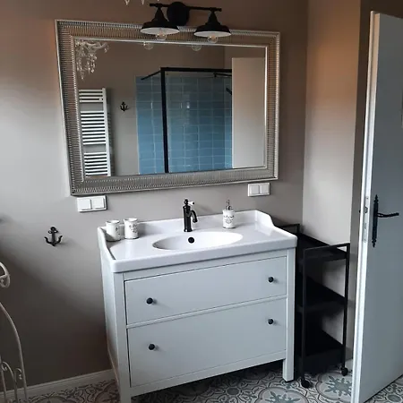 Landliebe, Ferienhaus, 3 Schlafzimmer Mit Sauna Und Outdoor Whirlpool Villa *