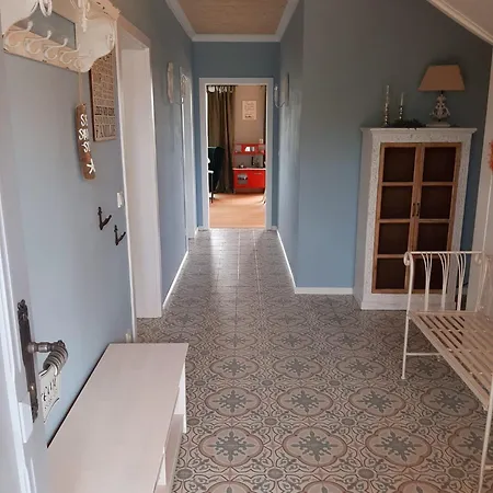Landliebe, Ferienhaus, 3 Schlafzimmer Mit Sauna Und Outdoor Whirlpool Villa *