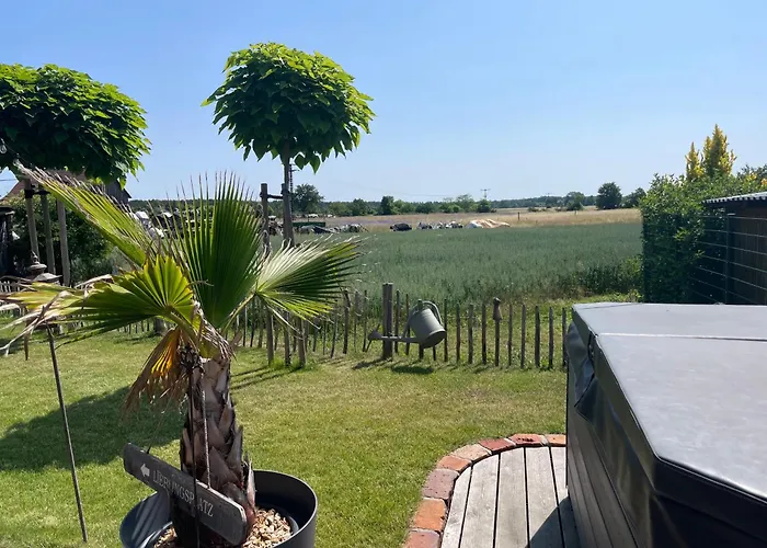 Villa Landliebe, Ferienhaus, 3 Schlafzimmer Mit Sauna Und Outdoor Whirlpool Geierswalde